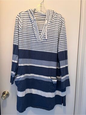 Coolibar Navy and White Striped Sun Protection Top
